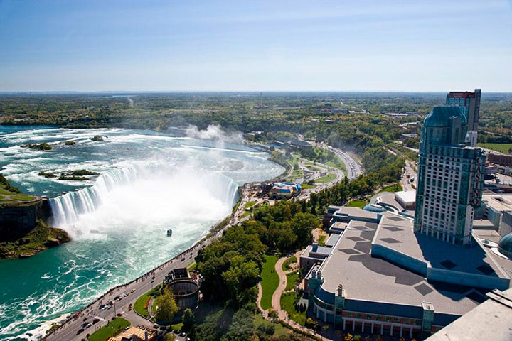 15-destinations-paradisiaques-autour-desquelles-il-ne-vaut-mieux-pas-regarder12