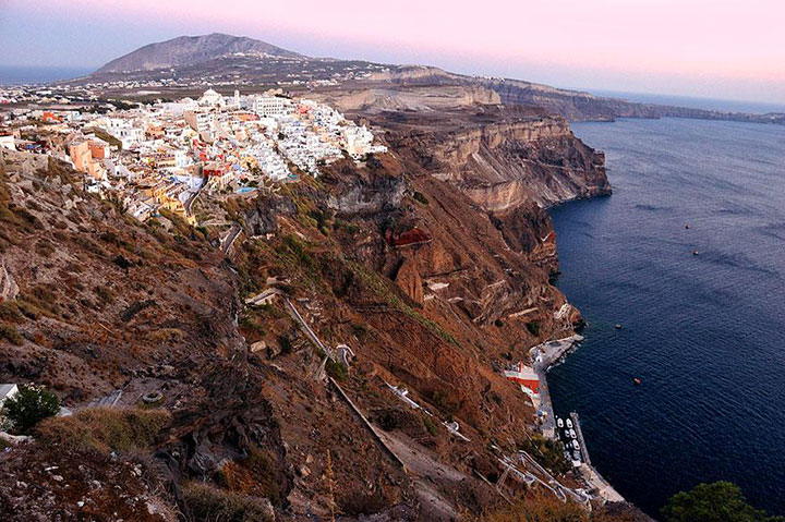 15-destinations-paradisiaques-autour-desquelles-il-ne-vaut-mieux-pas-regarder22