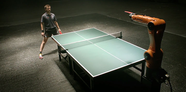 agilus-le-robot-nouvelle-generation-qui-sait-jouer-au-ping-pong7