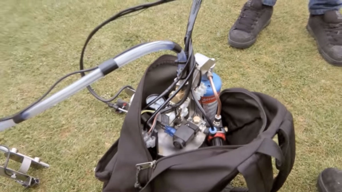 colin-furze-invention-x-men-lance-flamme-video-insolite7