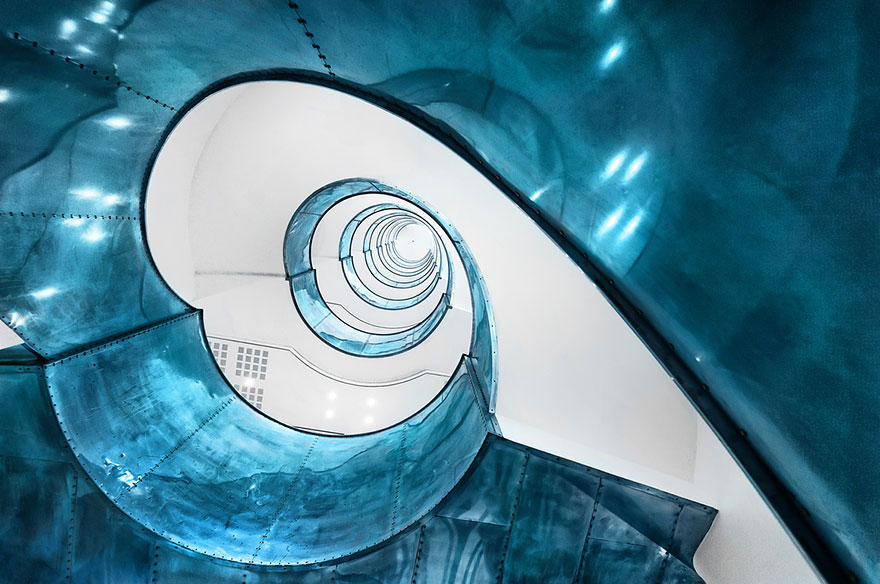 escalier-bleu-tourquoise