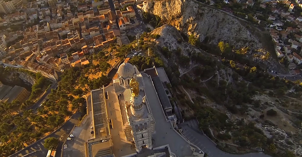 notre-dame-garde-dessus