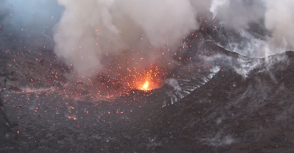 volcan-lave