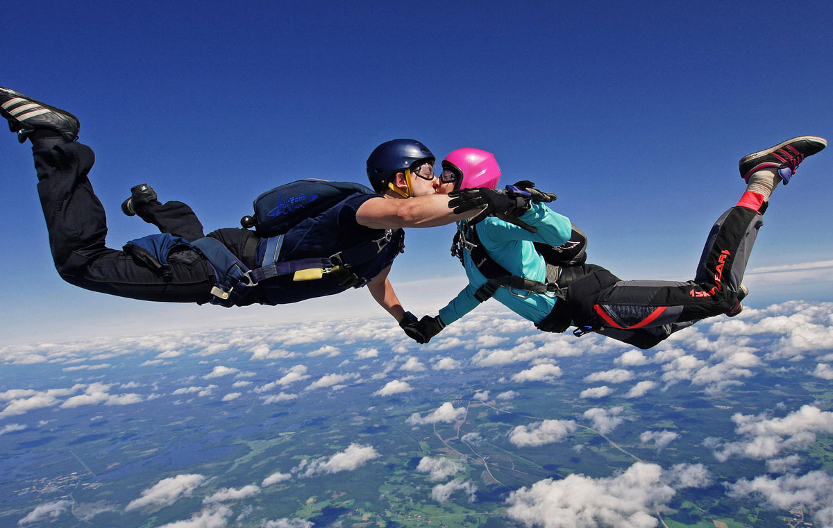 figure-duo-chute-libre