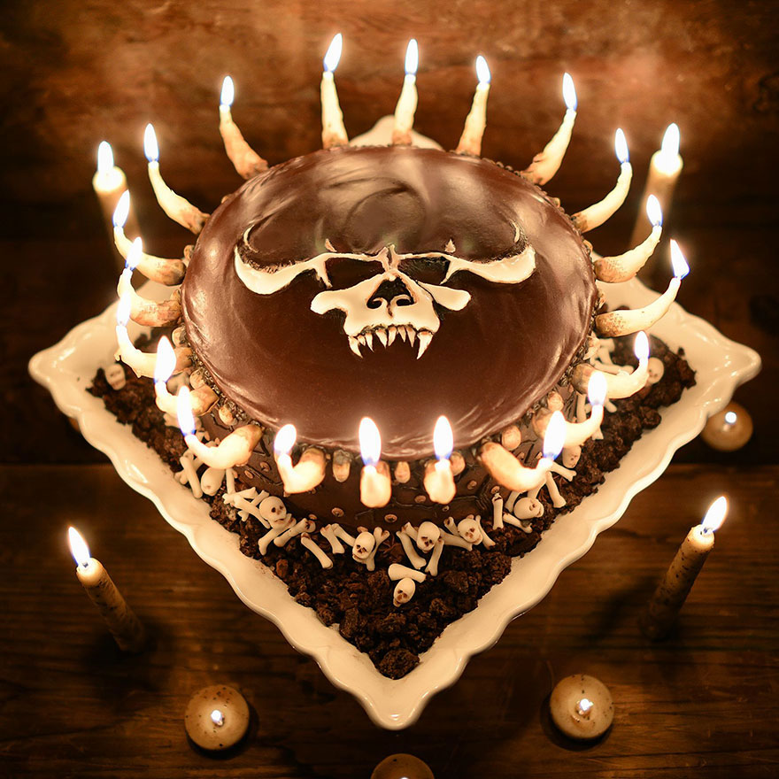 gateau-demoniaque-os-squelette
