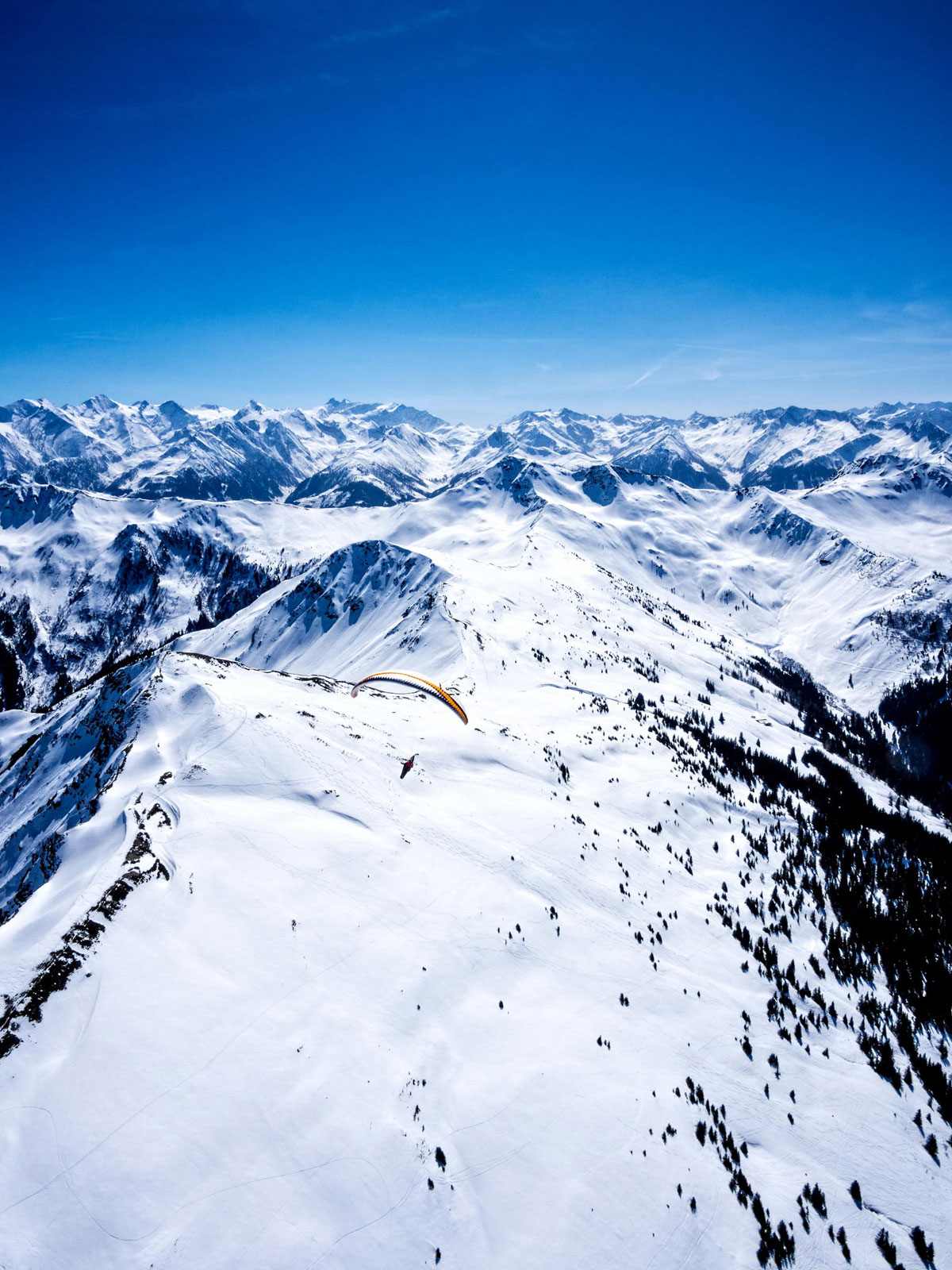 montagnes-enneigees