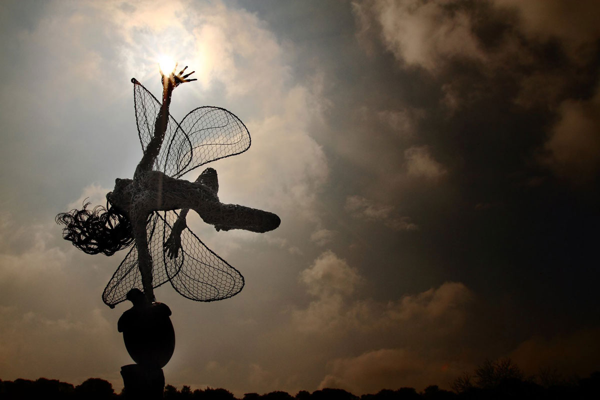 nuage-soleil-sculpture-metal
