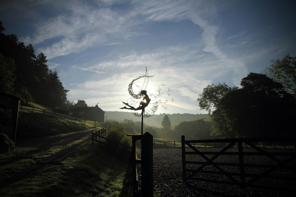sculpture-metallique-soleil-nature