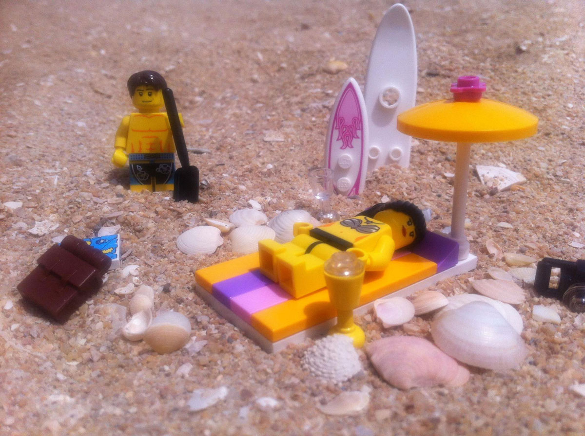 detente-plage-parasol