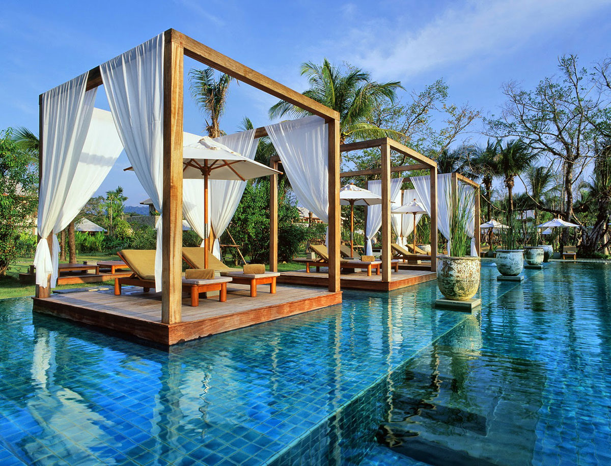 sarojin-beach-resort-piscine