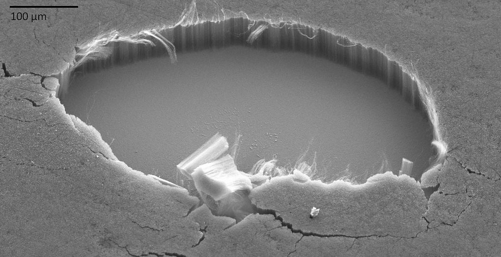 vantablack-vu-microscope