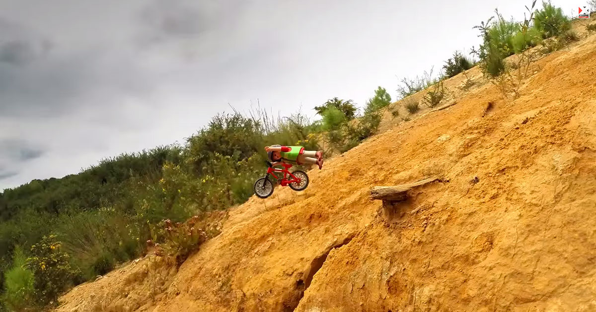 acrobatie-aerienne-velo