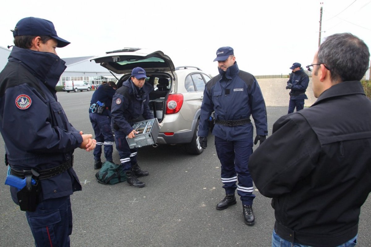 inspecteurs-douane