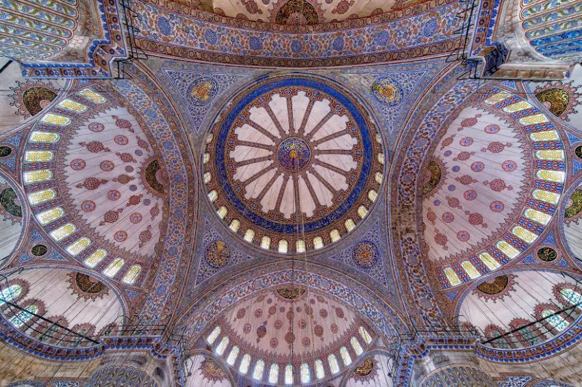 mosque-bleu