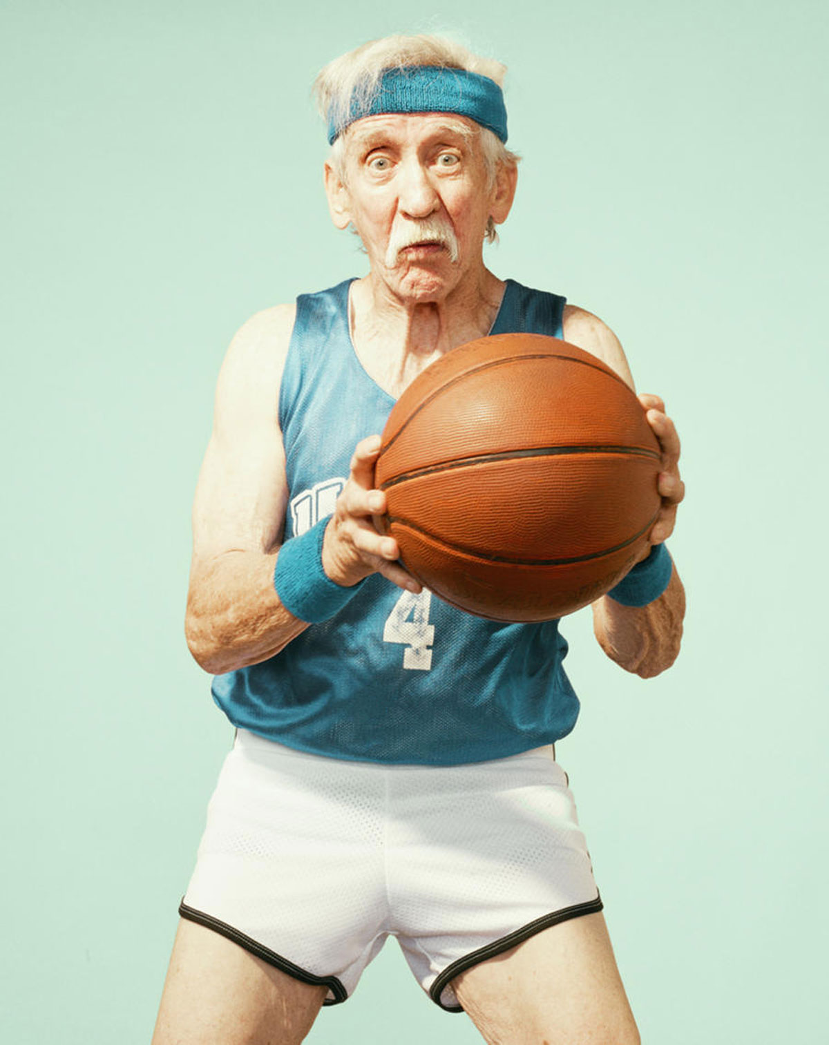 personnes-agees-sportives-07