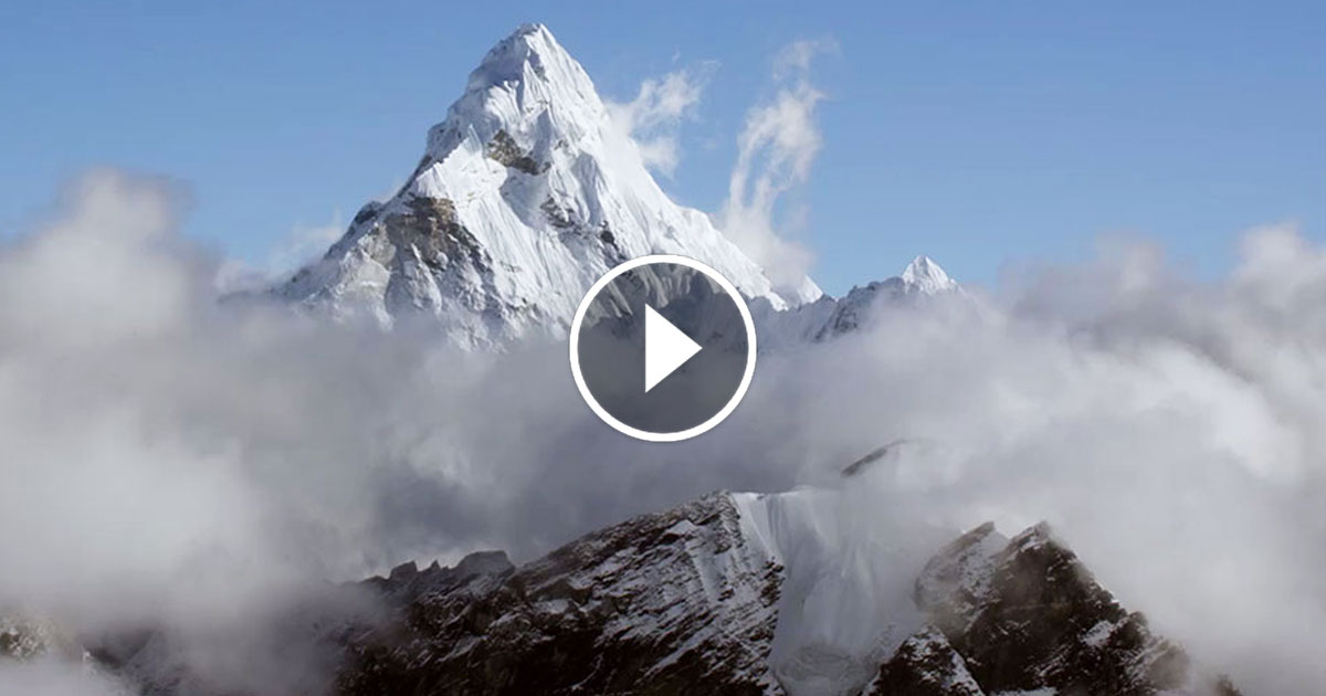 une-montagne-neige
