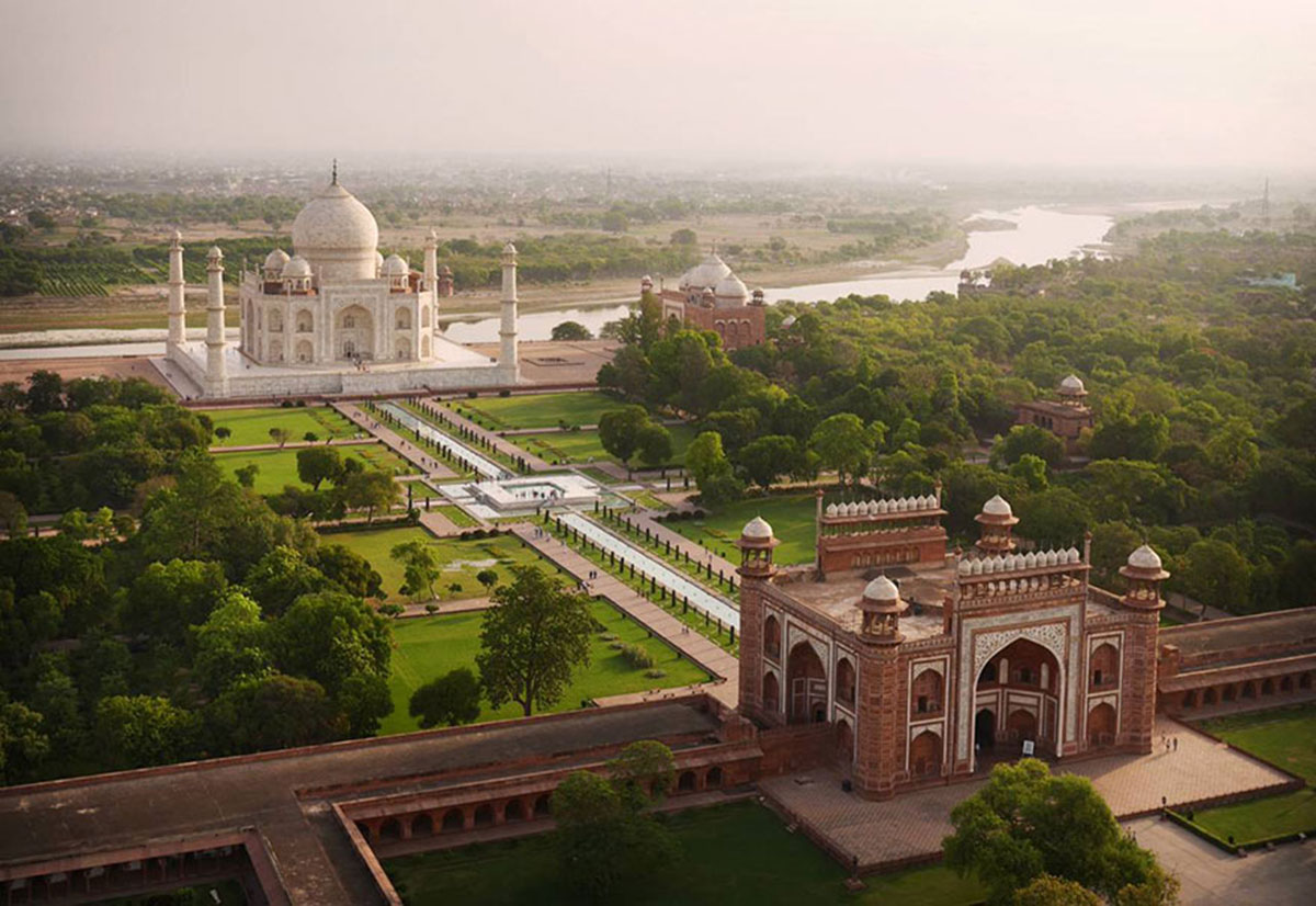 Drone-Taj-Mahal