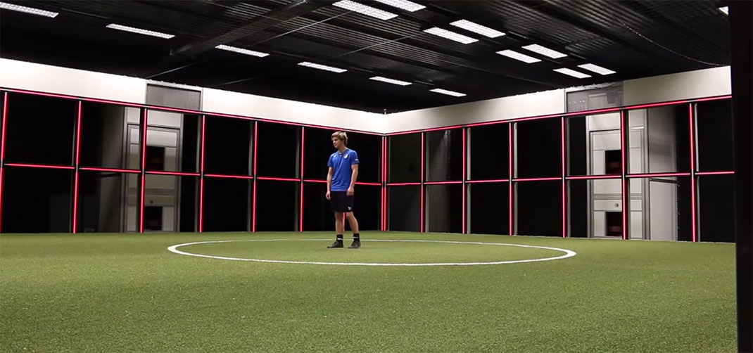 machine-robot-football-joueur