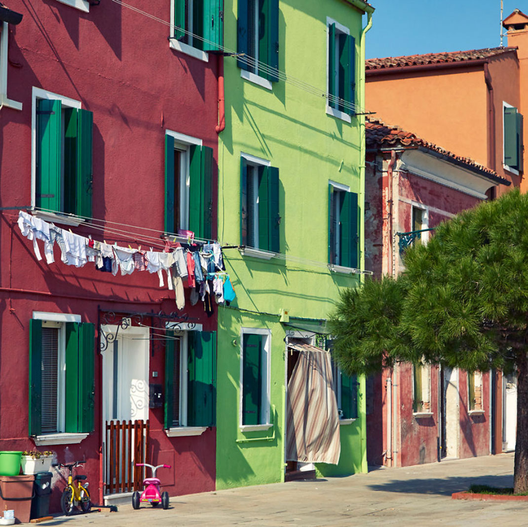 burano-italie-arbre-linge