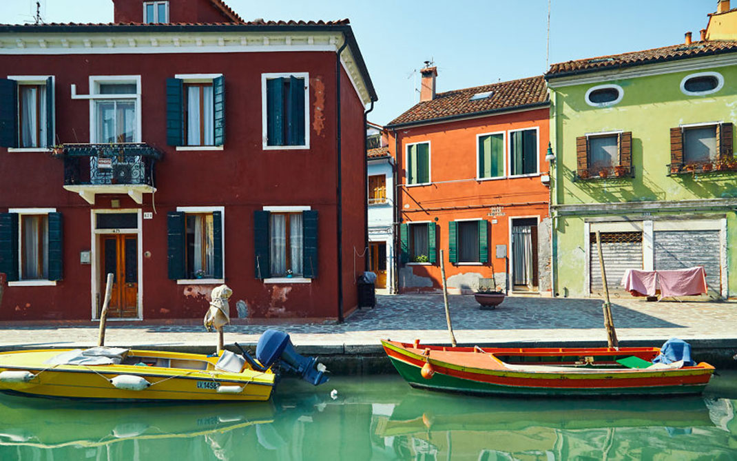 burano-italie-bateaux-maisons