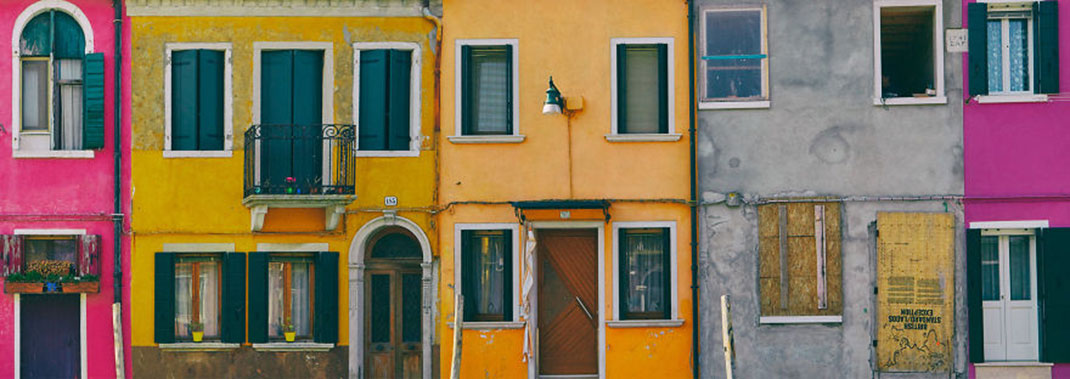 burano-italie-facades-colorees