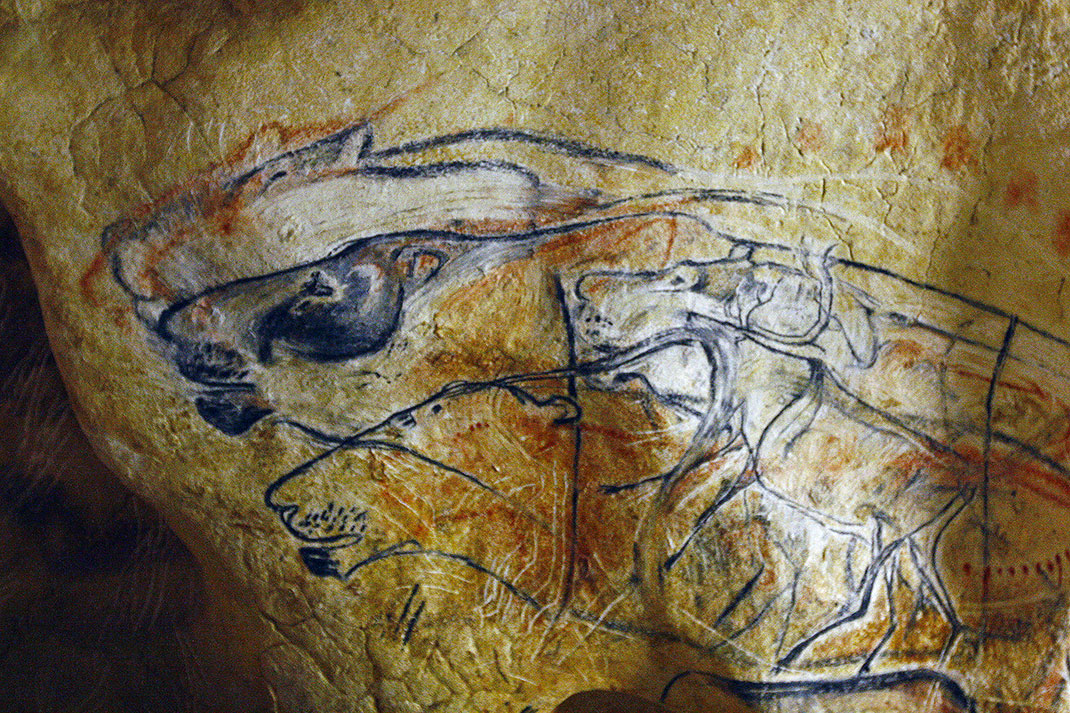 grotte-fresque-des-lions-de-la-Caverne-du-Pont-Arc