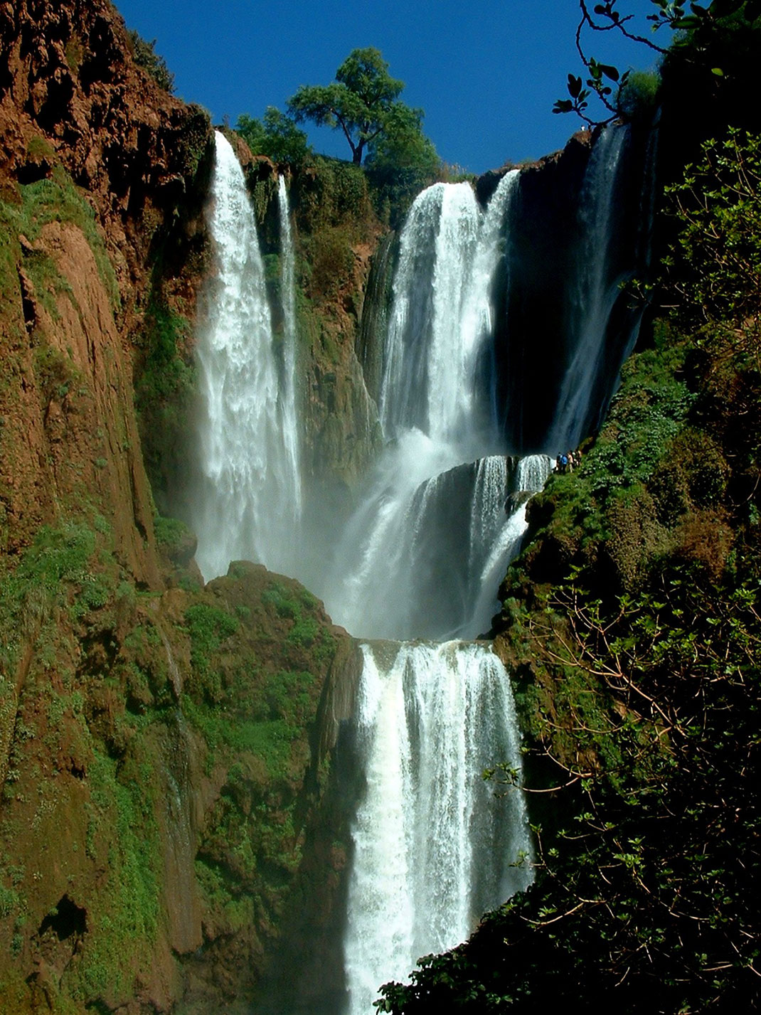 4.-La-Cascade-de-Huangguoshu