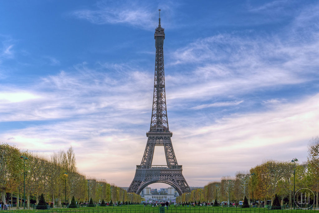 Tour-Eiffel-Paris