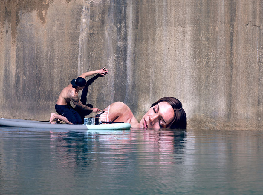 1-graffiti-mer