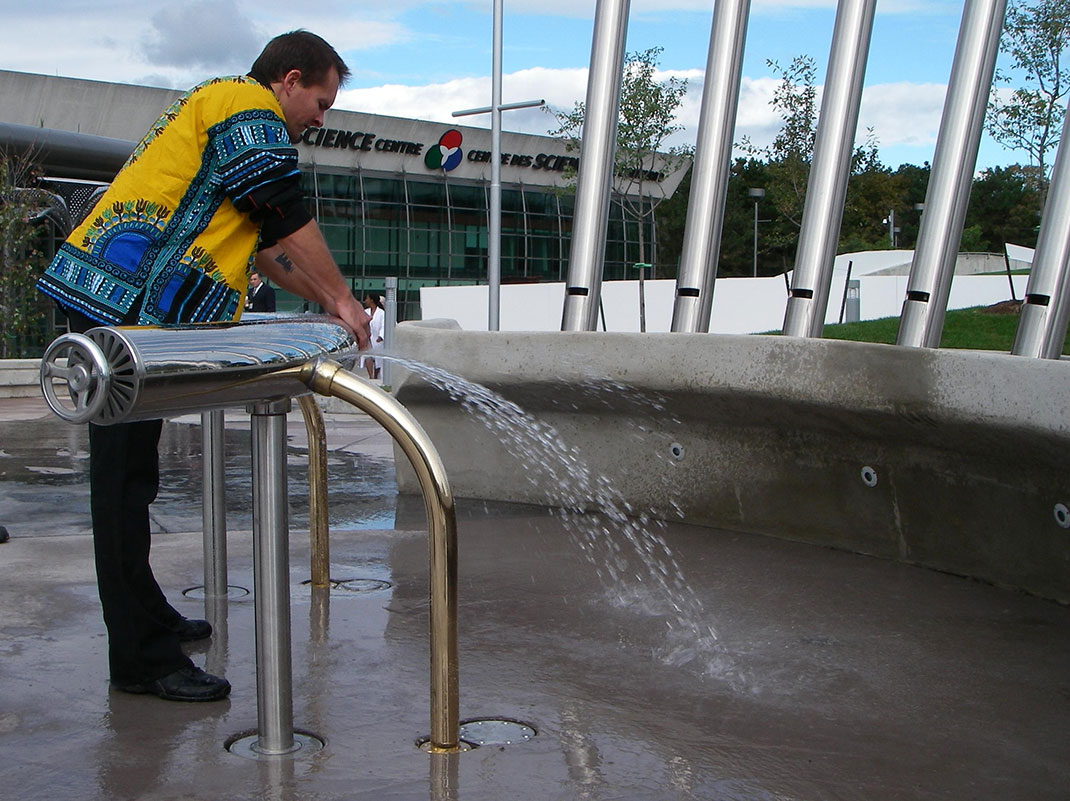09-hydraulophone-steve