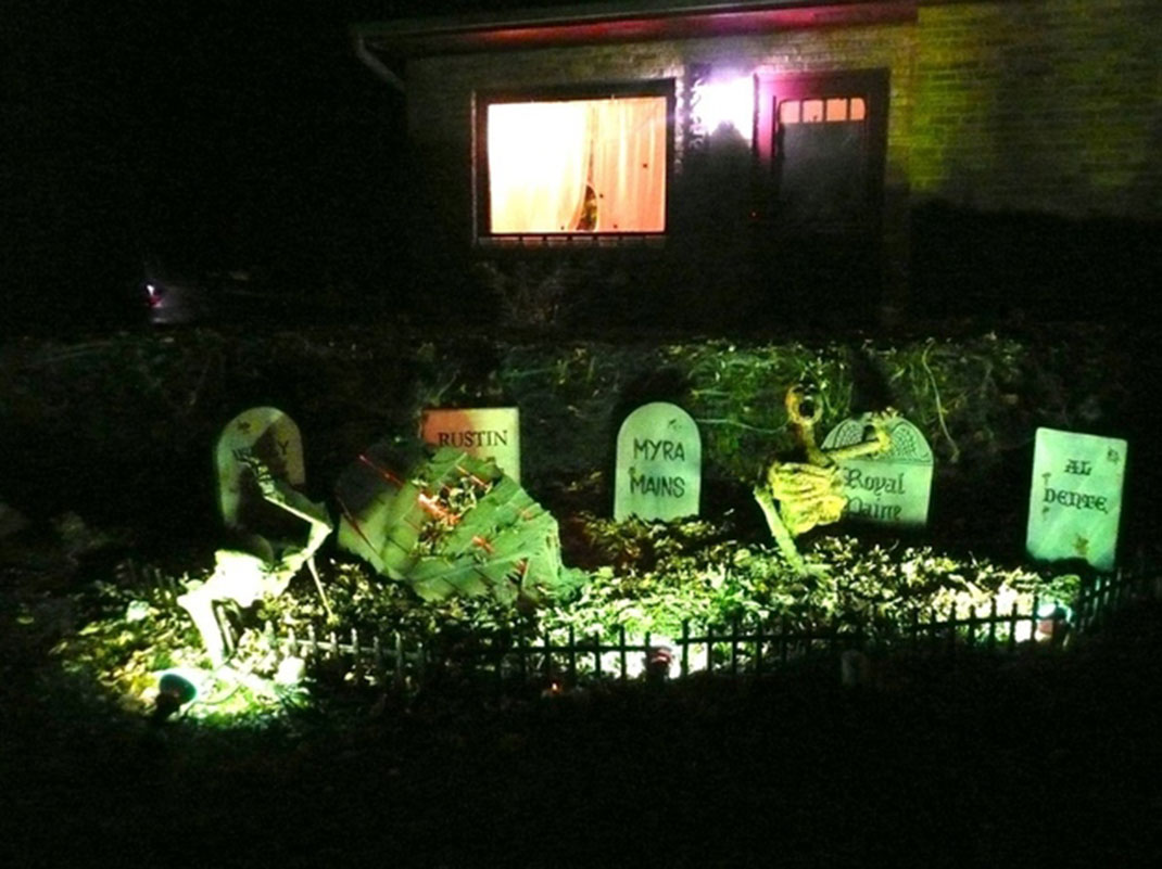 10-maisonhalloween-reddit