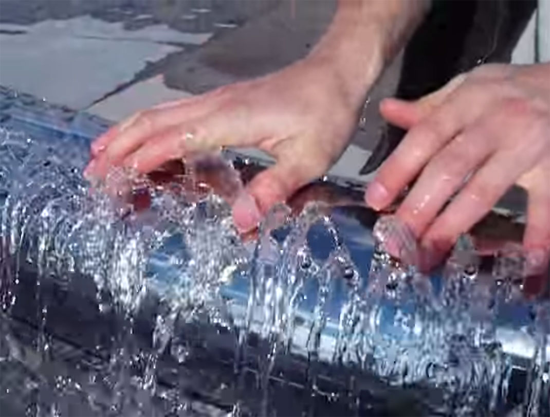 18-hydraulophone