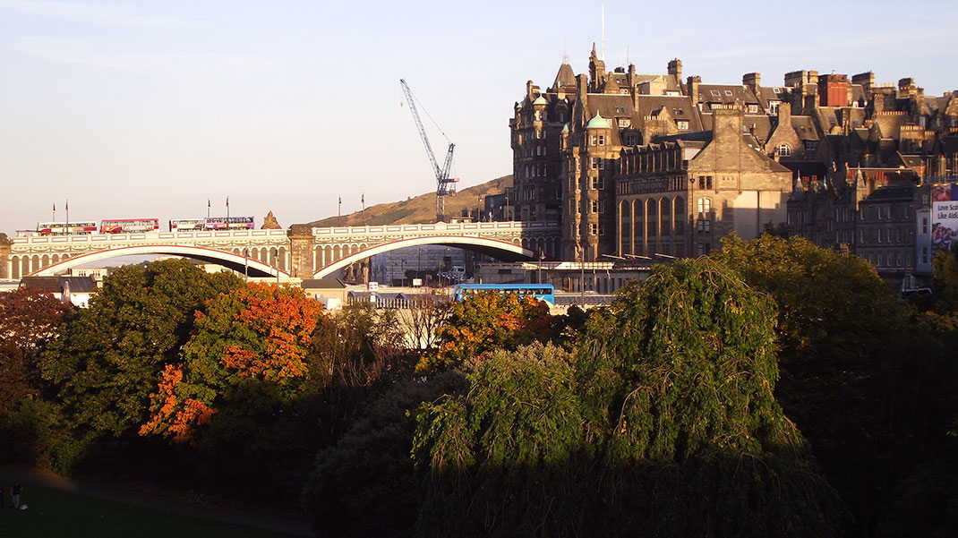20-automne-edinburg
