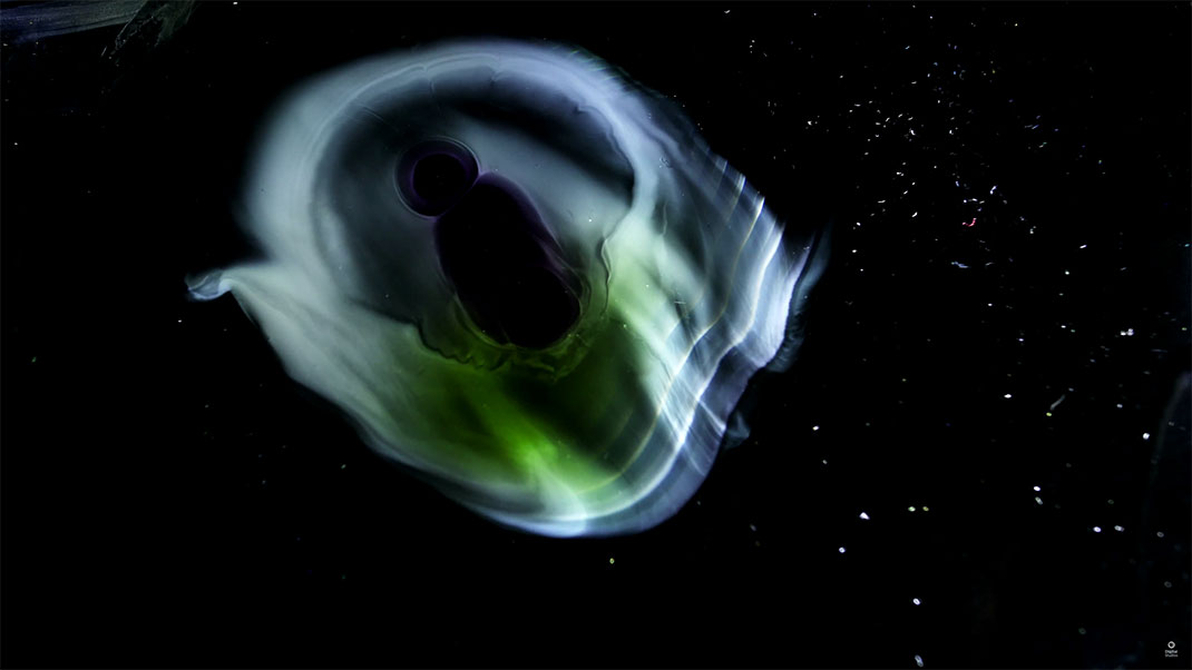 35-video-cosmos
