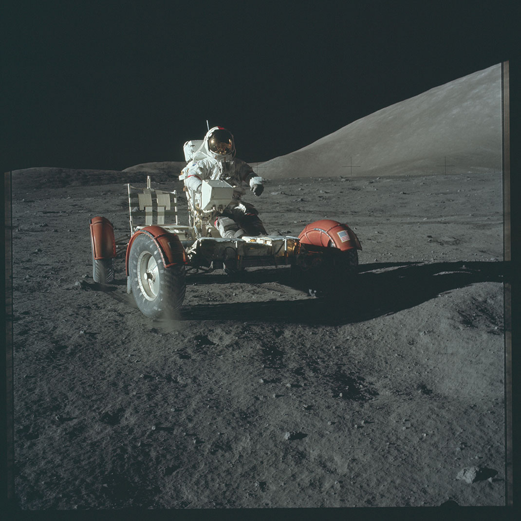 90-nasa-apollo