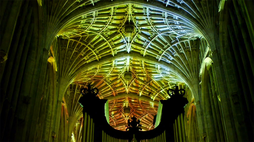 09-chapelleilluminee-ClaudeMossessian