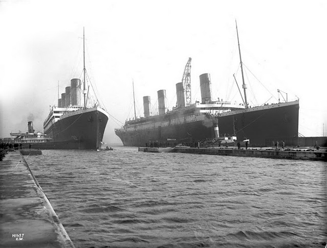 33-construction-titanic