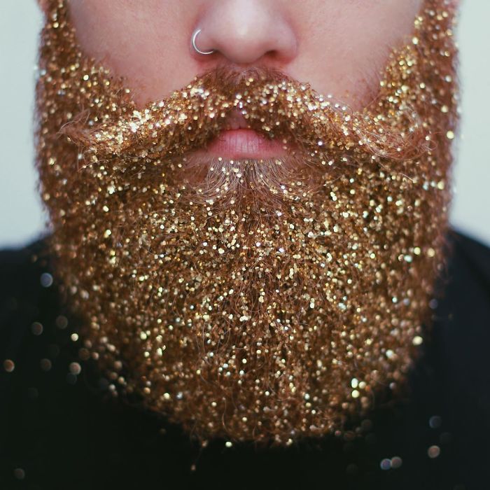 5-barbe-paillette