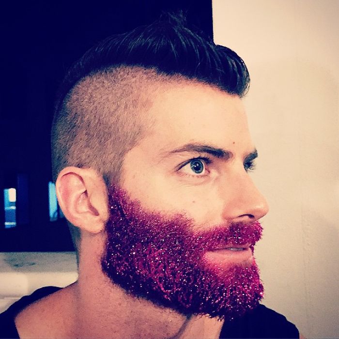 8-barbe-paillette