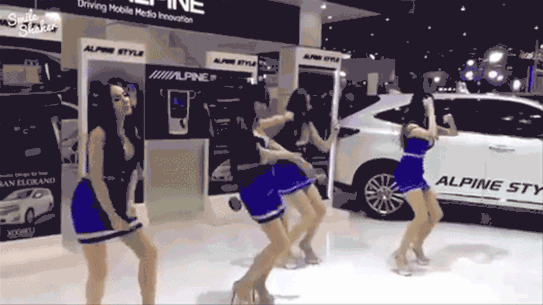 danseuses-voiture