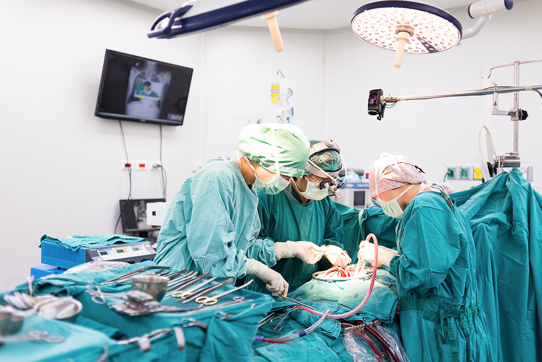 Operation-du-coeur-shutterstock-