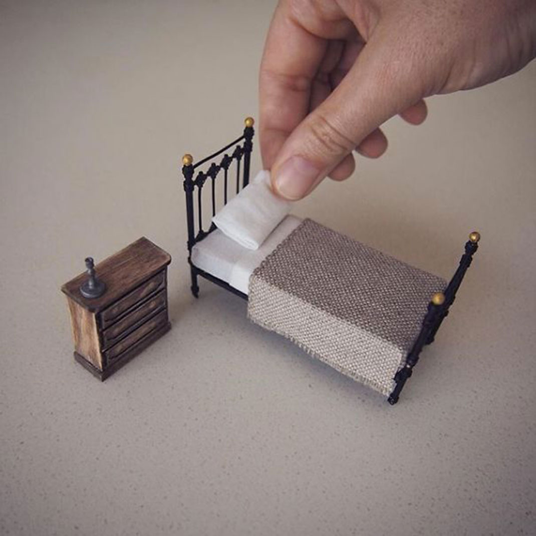 avocate-miniature-meubles-2