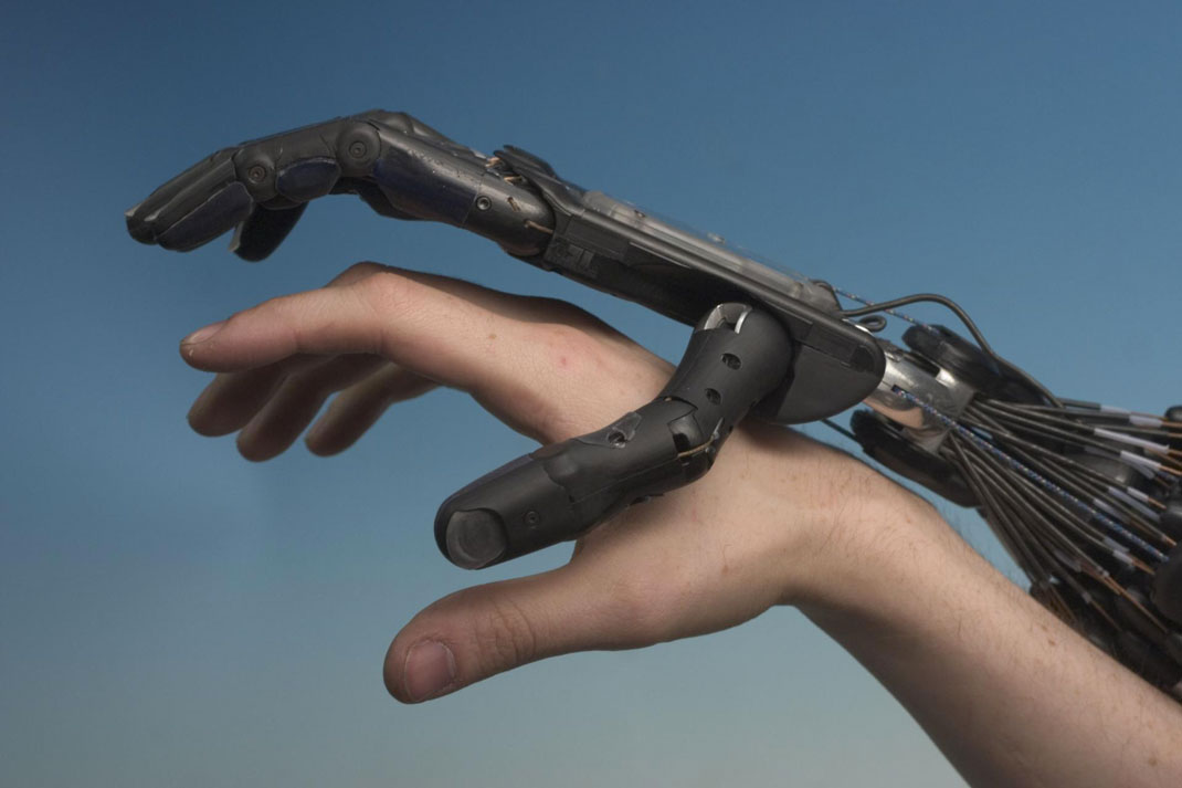 main-robotisee-dexterite-3
