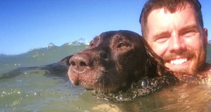 UNE-CHIEN-MER