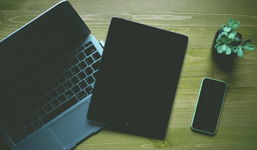 laptop-ipad-iphone
