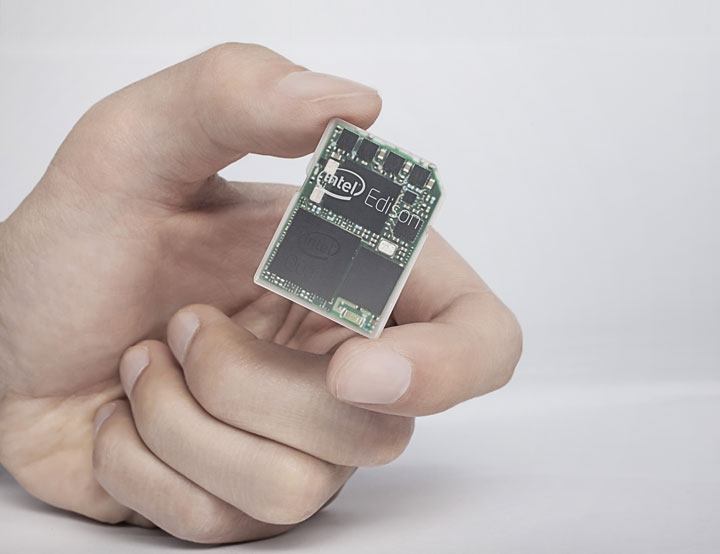 intel-devoile-edison-le-tout-premier-ordinateur-de-la-taille-dune-carte-sd1